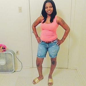 Meet your Posher, Kay